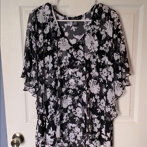 Adele & may flowered cape blouse